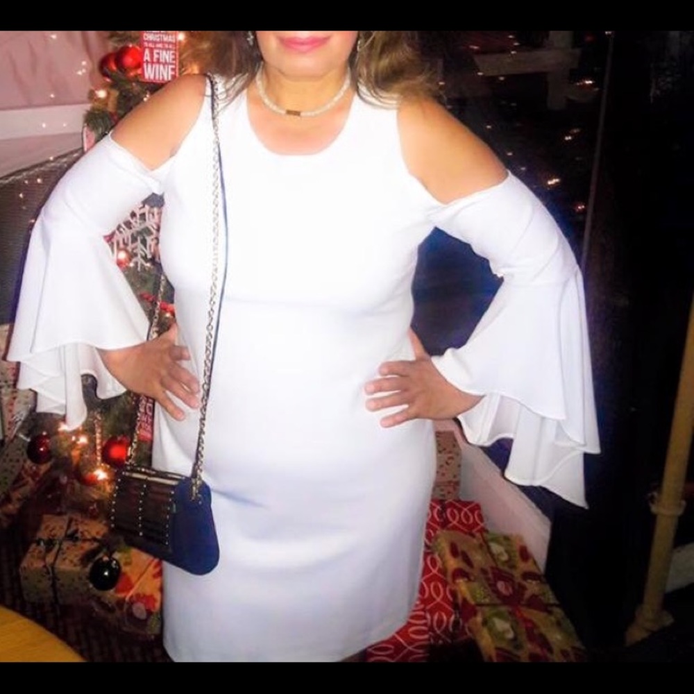 Beutiful white Vince Camuto dress, L